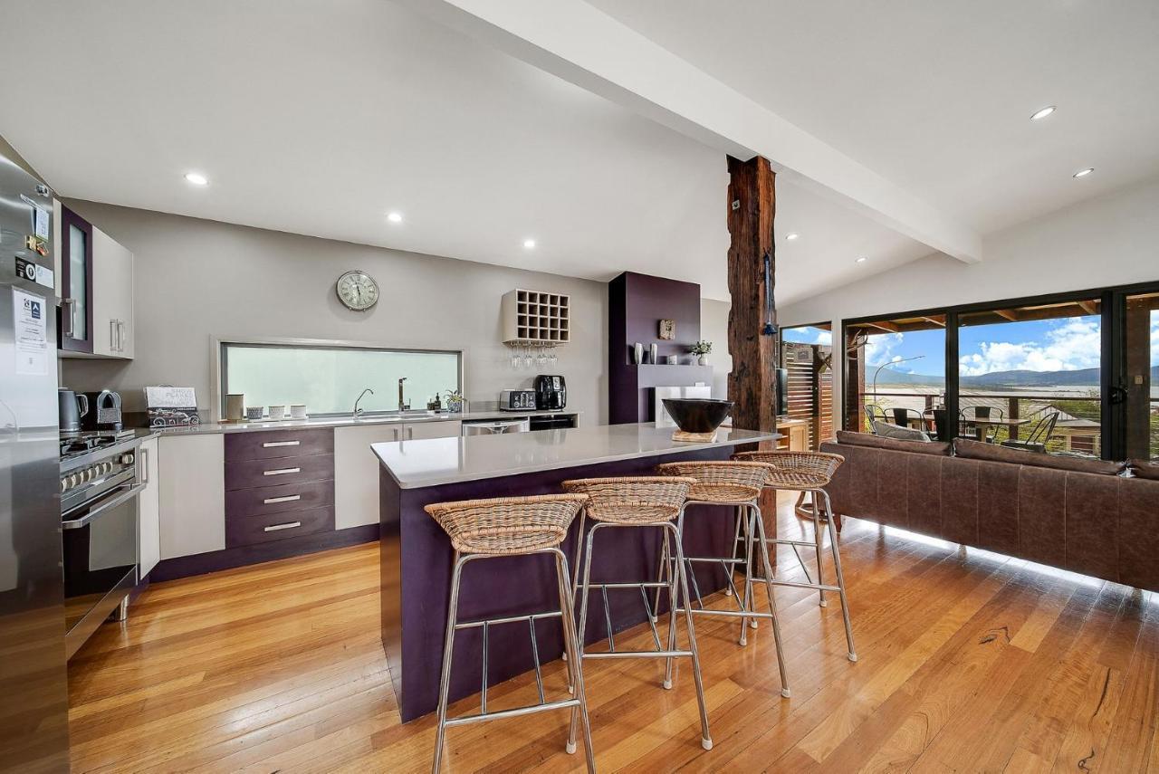 Ned Kelly'S Retreat - Stunning 3Br Townhouse L Lake Views L Wifi L Bbq Jindabyne Zewnętrze zdjęcie