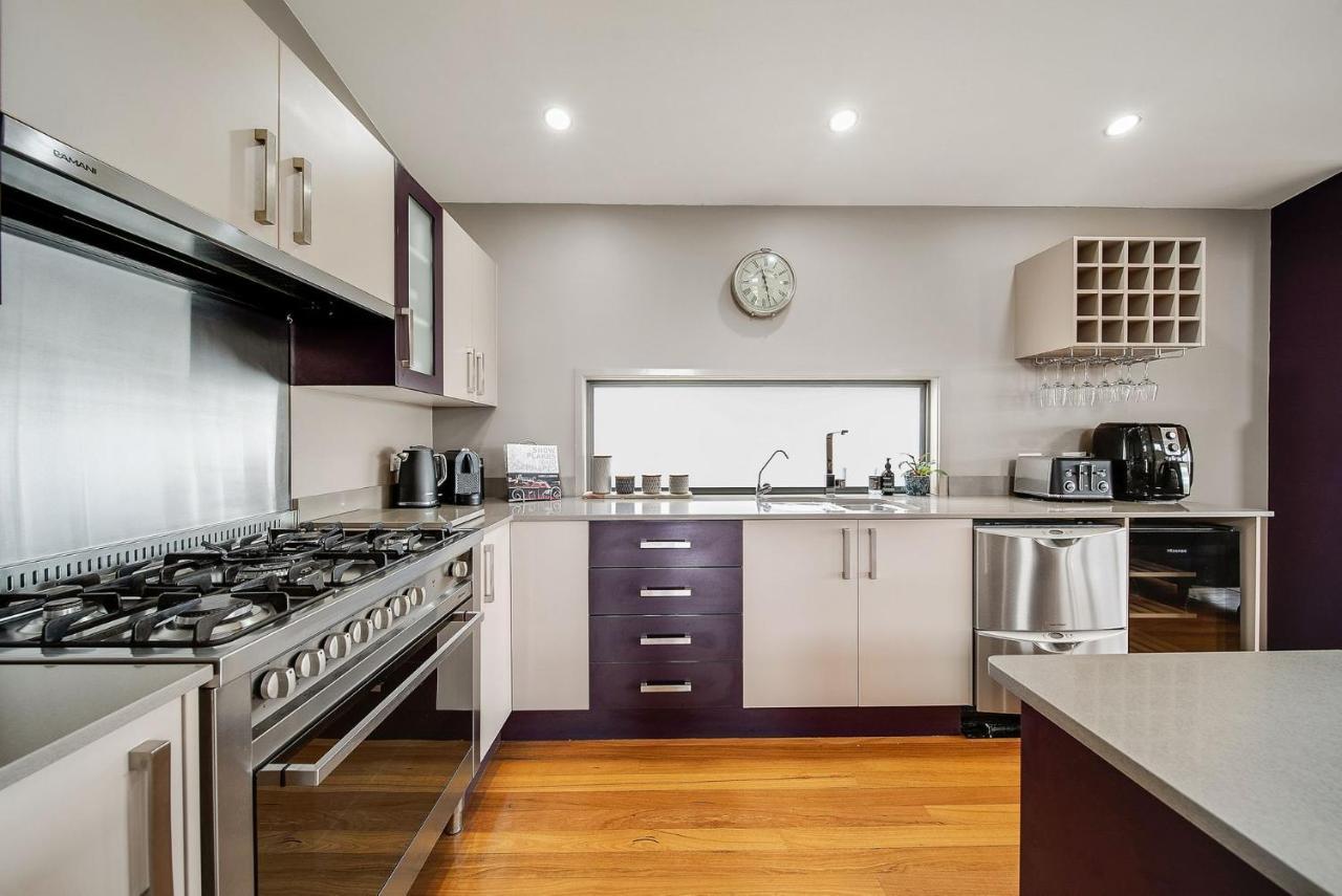 Ned Kelly'S Retreat - Stunning 3Br Townhouse L Lake Views L Wifi L Bbq Jindabyne Zewnętrze zdjęcie