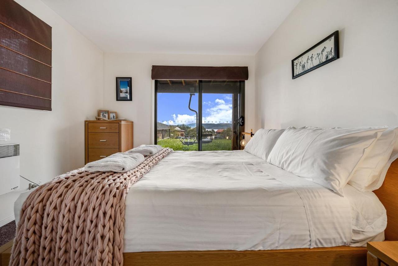 Ned Kelly'S Retreat - Stunning 3Br Townhouse L Lake Views L Wifi L Bbq Jindabyne Zewnętrze zdjęcie