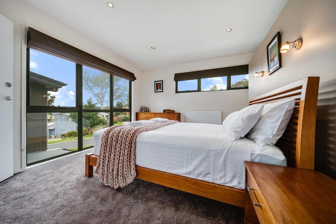Ned Kelly'S Retreat - Stunning 3Br Townhouse L Lake Views L Wifi L Bbq Jindabyne Zewnętrze zdjęcie